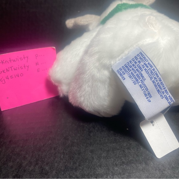 BNWT Bath and Body Works white/cream plush reindeer - Picture 6 of 10